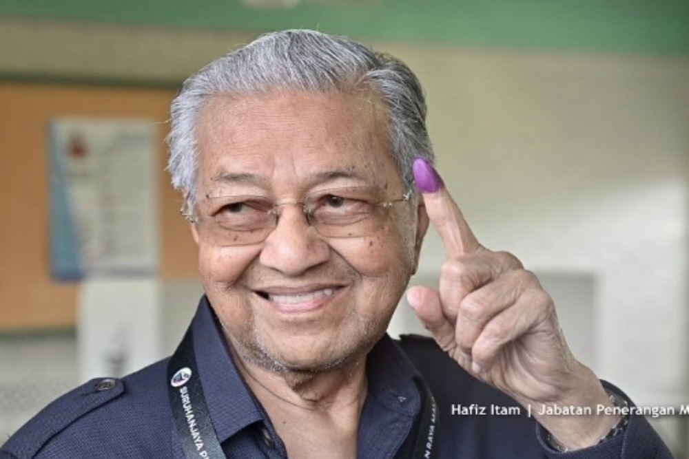  Mantan PM Malaysia Mahathir Mohamad Dirawat di RS akibat Kelelahan