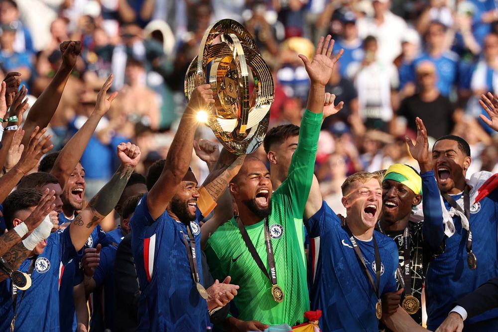 Chelsea menjadi juara Piala Dunia Antarklub 2025 usai mengalahkan Paris Saint Germain. /REUTERS/Mike Segar TPX IMAGES OF THE DAY