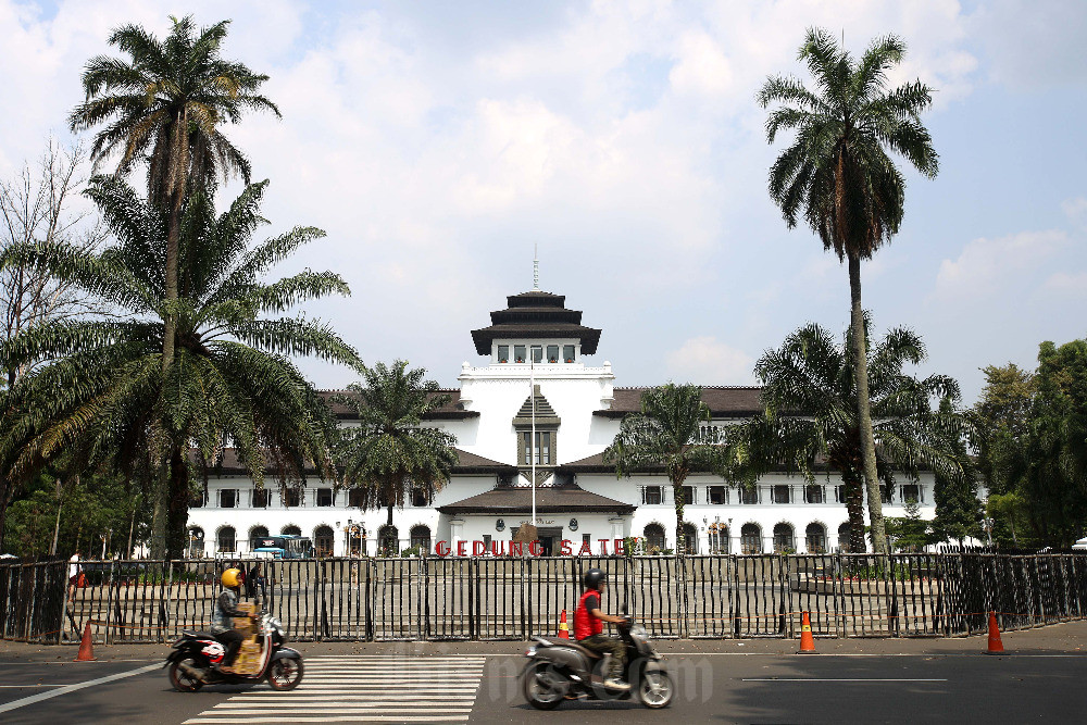  Bandung Kota Termacet di RI, Dedi Mulyadi Salahkan Lampu Lalu Lintas