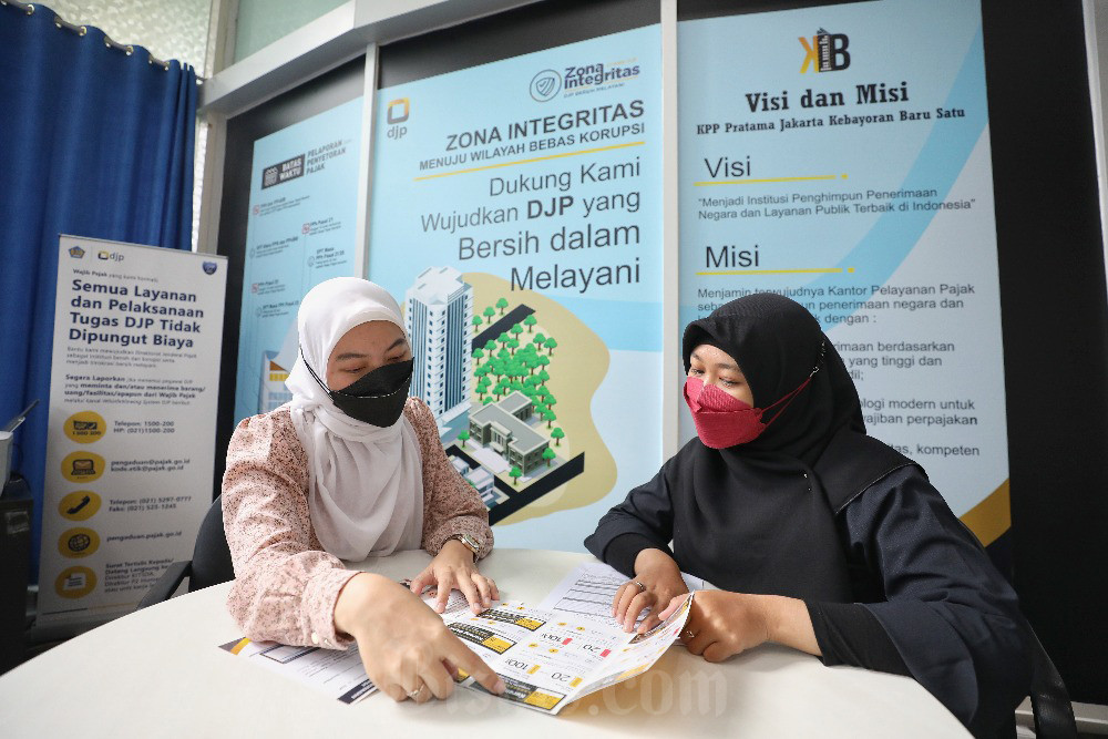  Rasio Pajak Indonesia Kian Tertekan, Pengamat Soroti Kerumitan Sistem