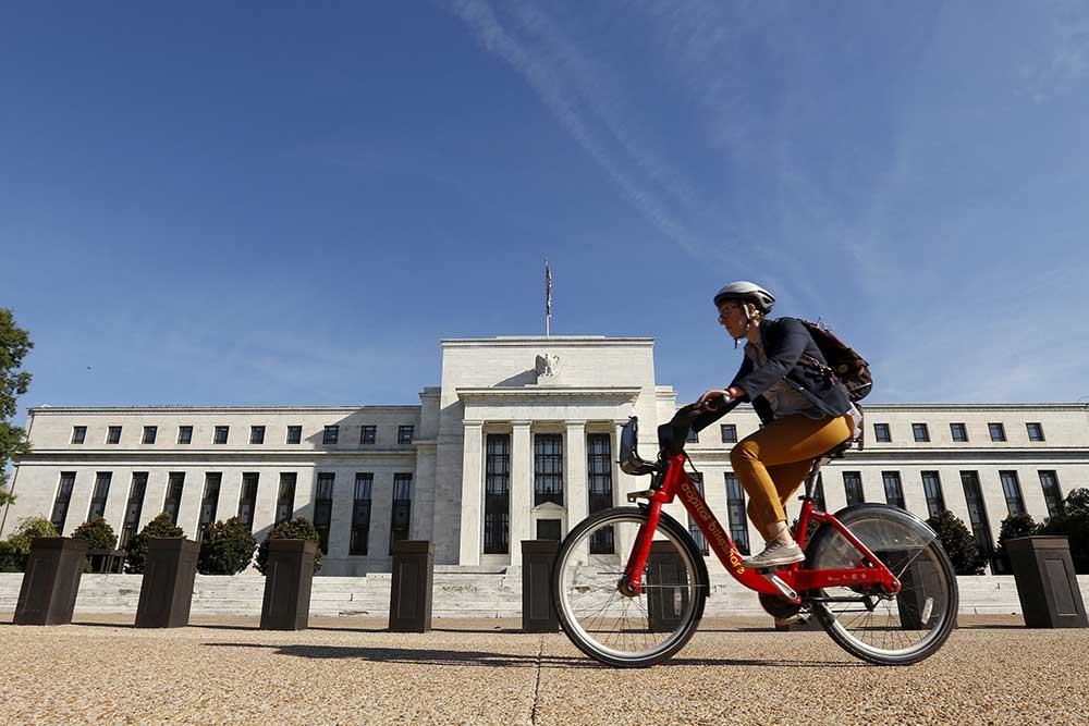  Menkeu AS Minta Powell Mundur dari Dewan Gubernur The Fed