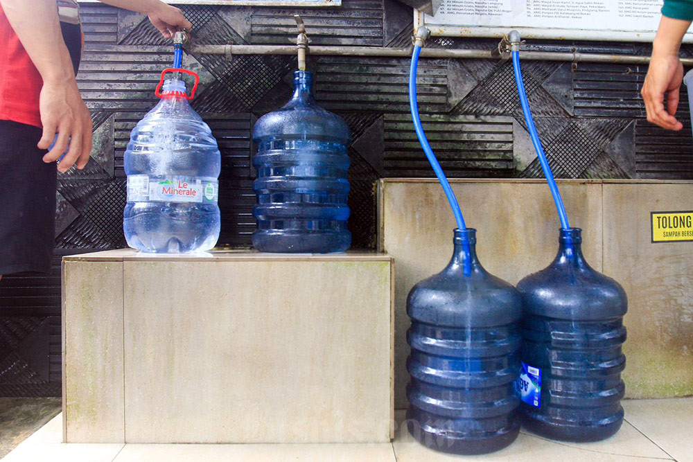  Depot Air Minum Gratis di Jakarta Sediakan 2.000 Botol Air Galon