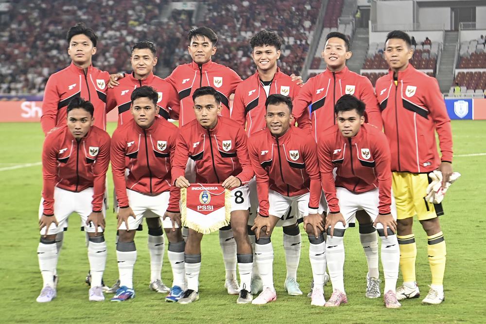 Timnas Indonesia U23 melawan timnas Filipina di pertandingan kedua Grup A Piala AFF U23. /Antara
