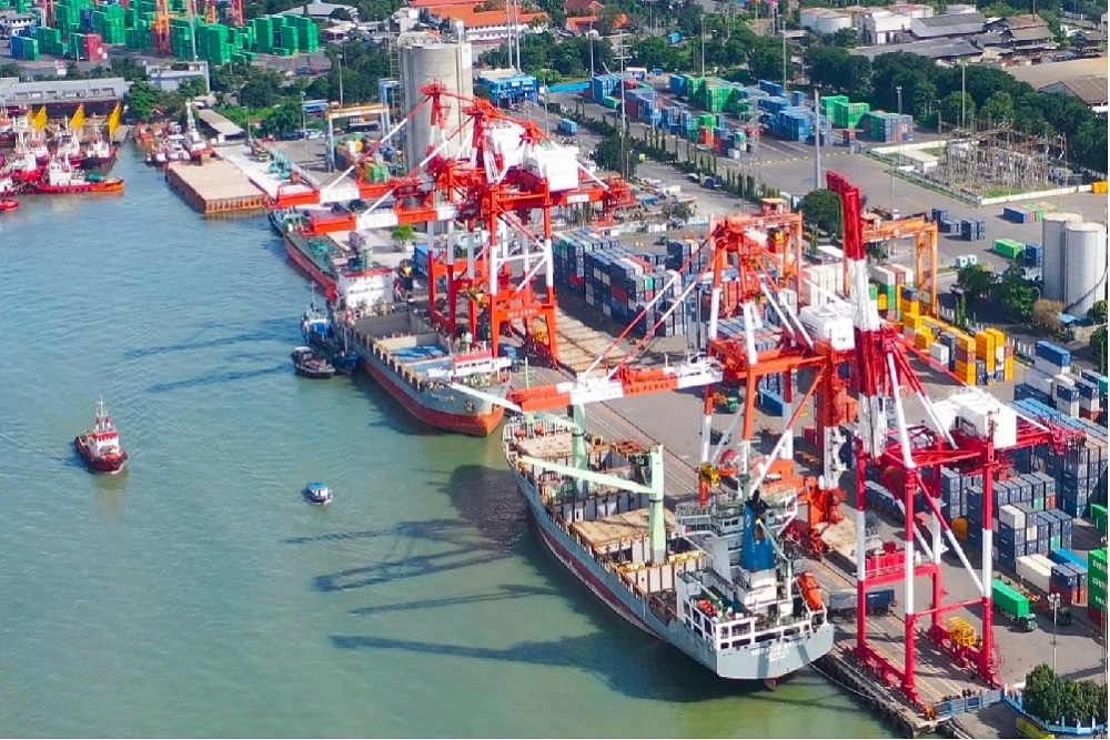  Arus Peti Kemas di TPK Nilam Capai 224.402 TEUs