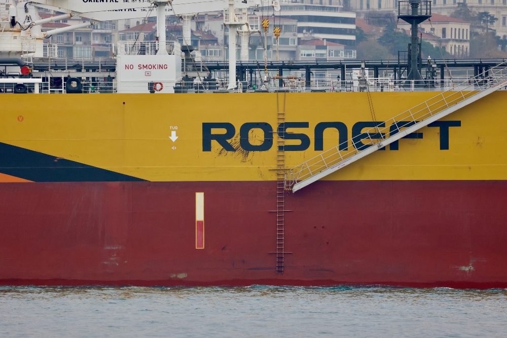  Proyek Kilang Rosneft Rusia di India Kena Sanksi Eropa
