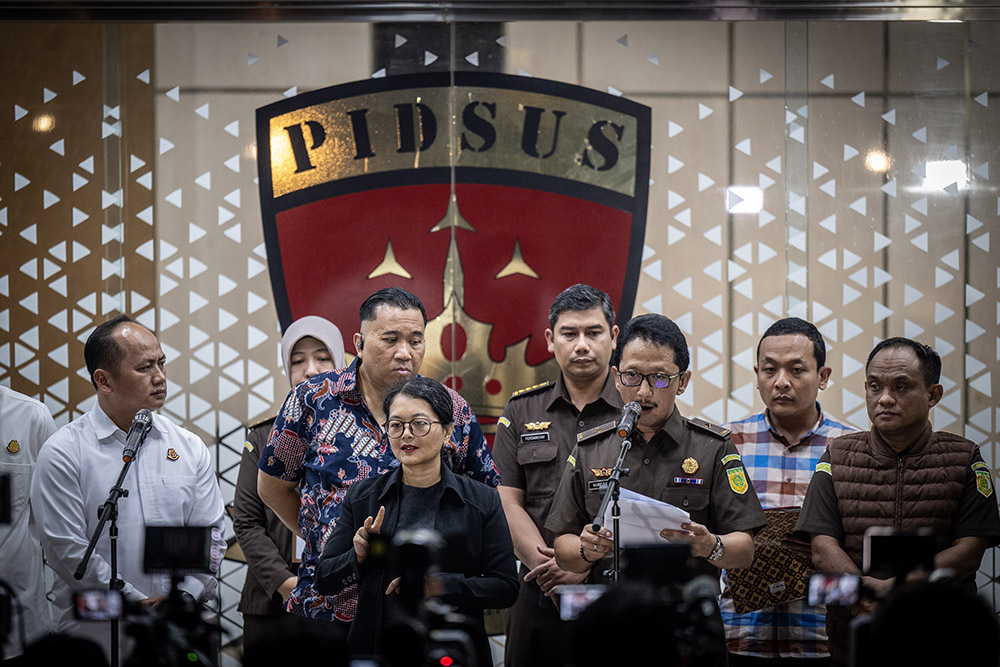  Kejagung Tetapkan Delapan Tersangka Kasus Korupsi Sritex