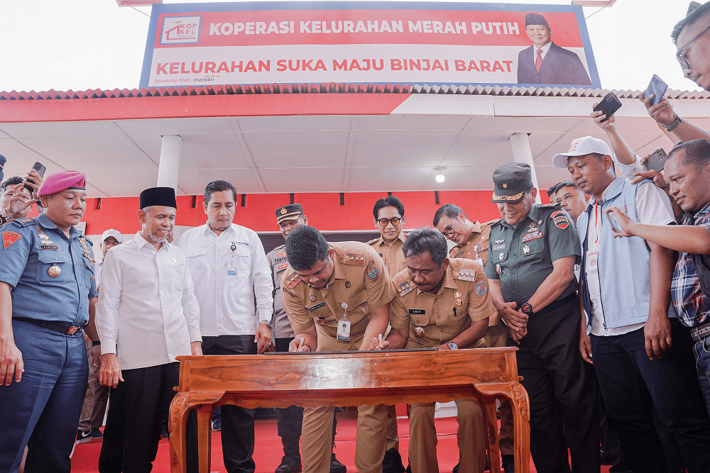  Prabowo Sapa Gubernur Sumut Saat Peluncuran Koperasi Desa Merah Putih