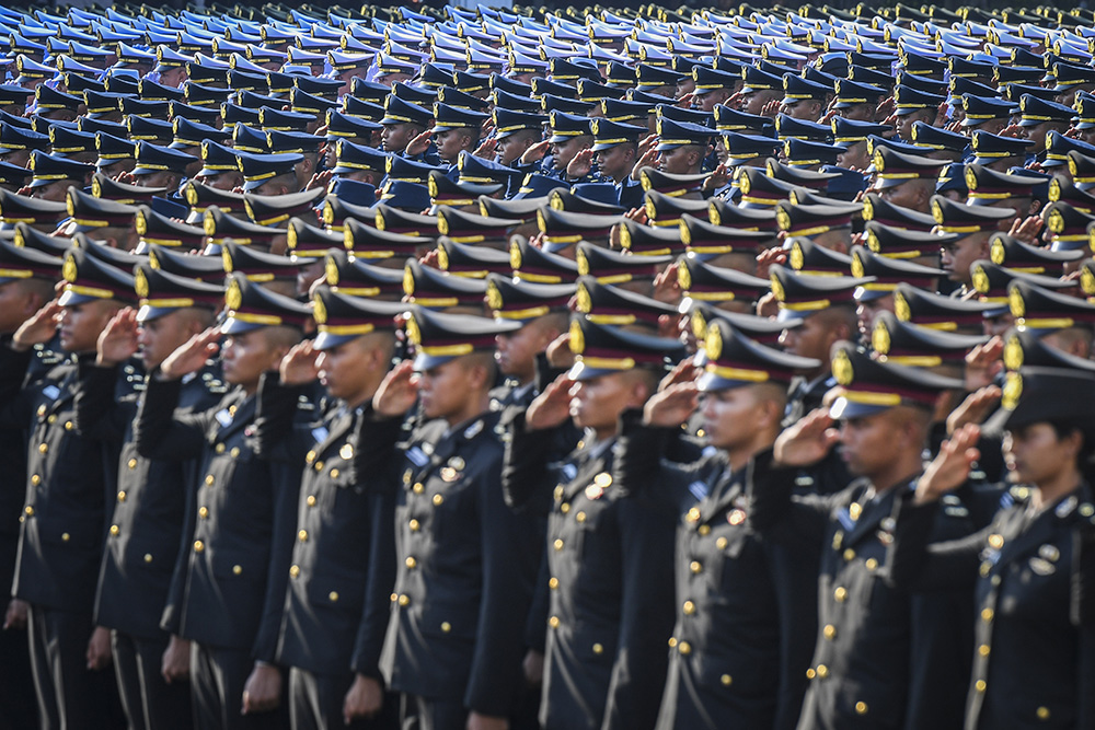  Upacara Prasetya Perwira TNI POLRI