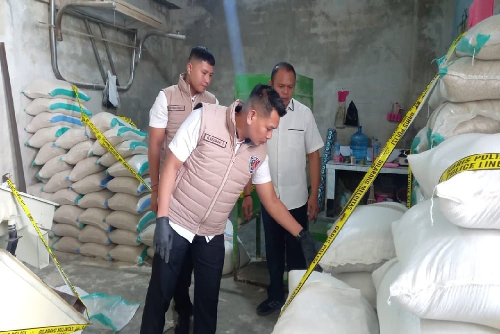 Polda NTB Gerebek Tempat Pengoplosan Beras di Lombok Barat
