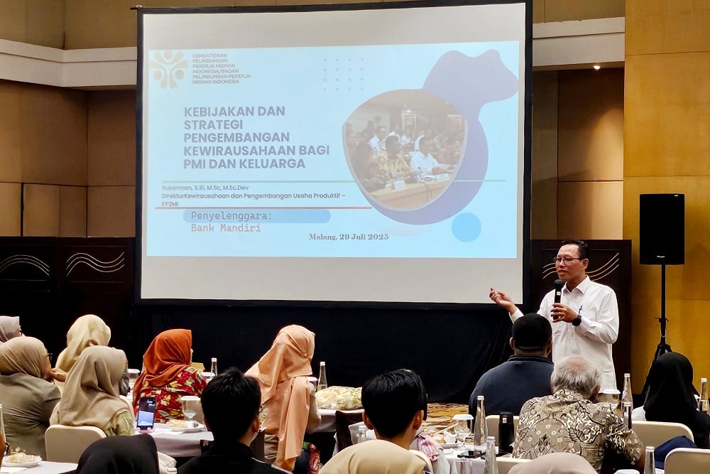 Purna PMI Malang Dibantu Bank Mandiri Jadi Wirausaha Lewat Bapak Asuh