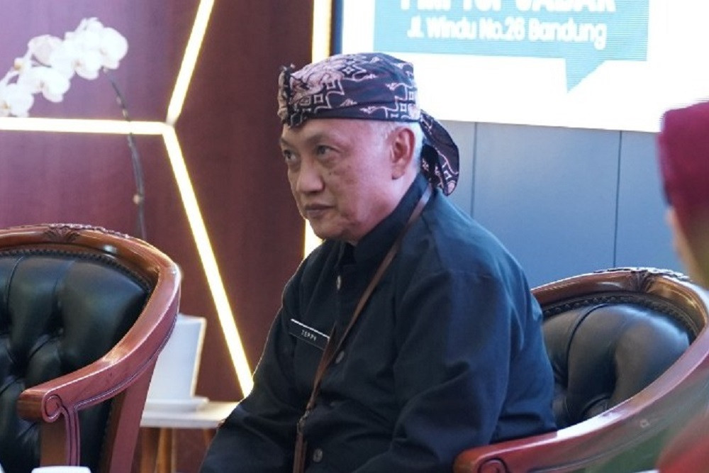Kepala Dinas Tenaga Kerja dan Transmigrasi Jabar Teppy Wawan Darmawan