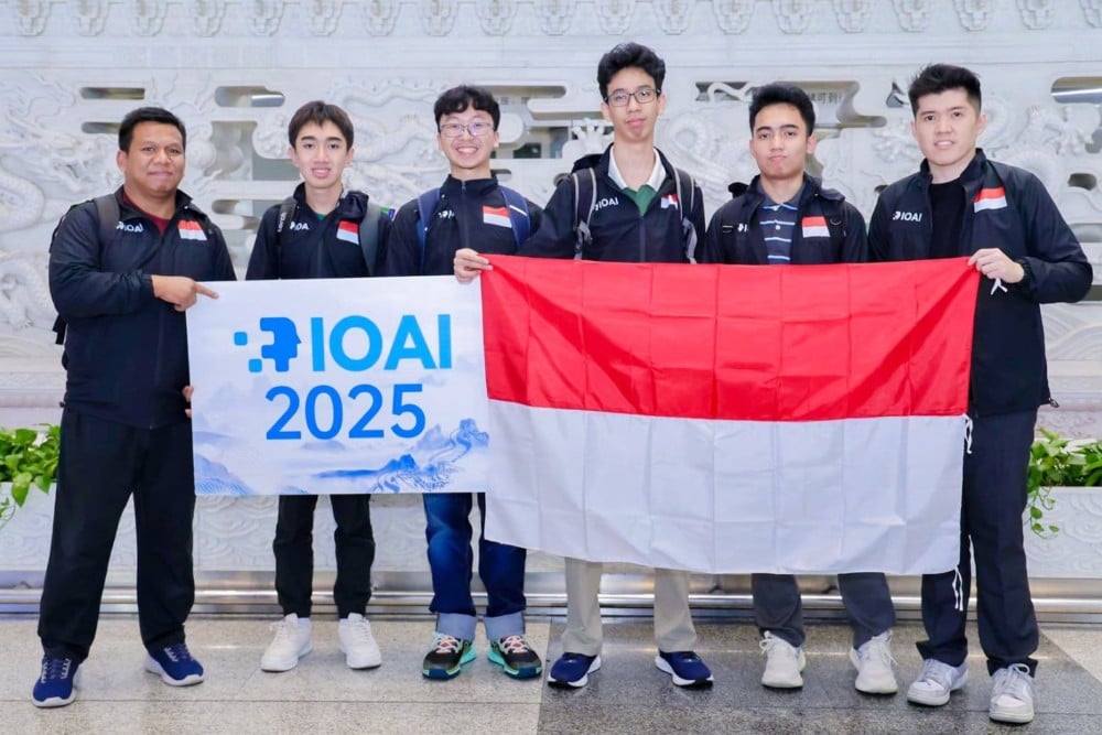 Siswa Indonesia Borong 4 Medali pada Ajang Olimpiade AI 2025 di China