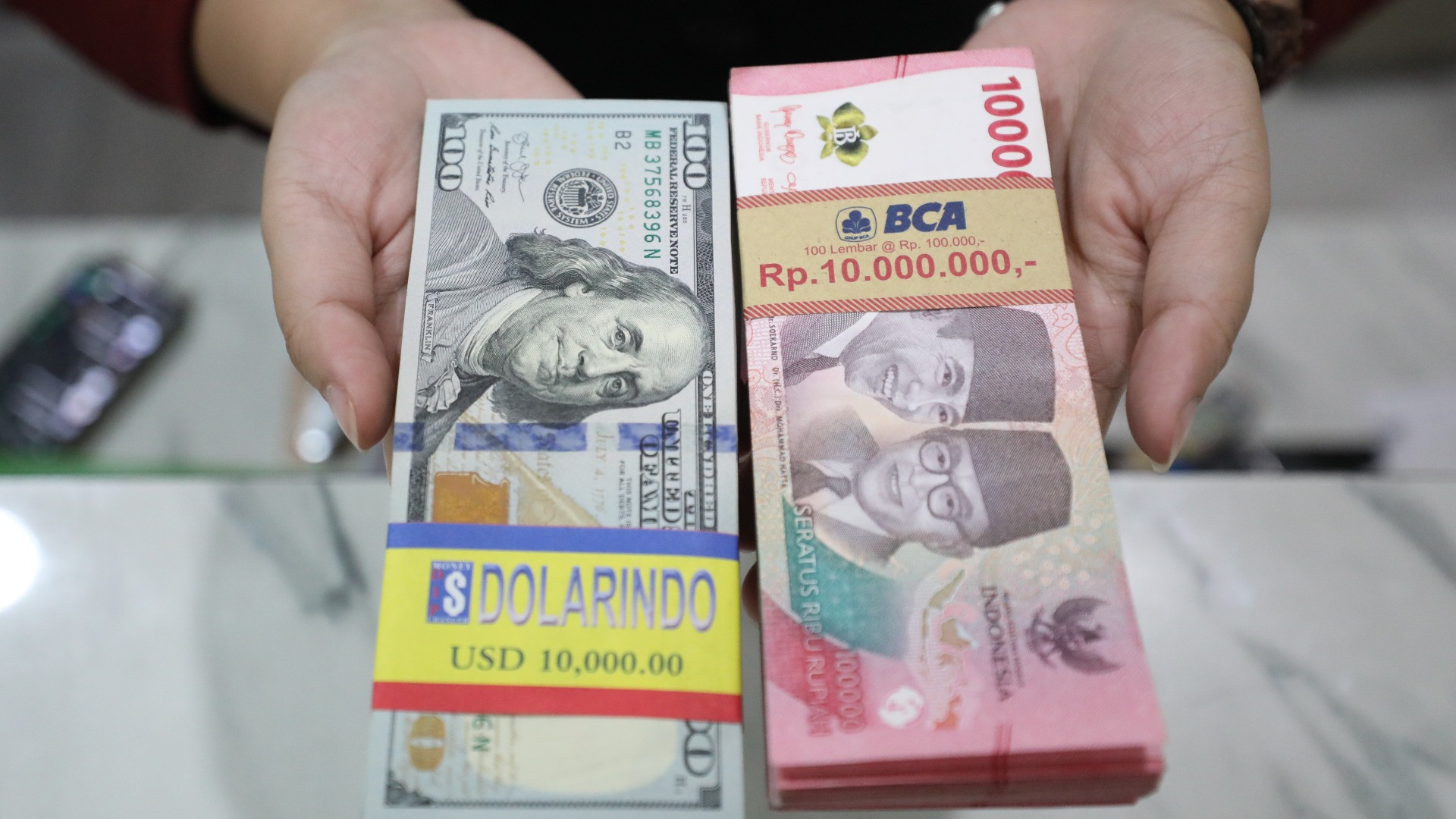Investor Asing Tambah Koleksi SBN, Sinar Mas Multiartha (SMMA), Bank Panin (PNBN) Cs Berlomba Rilis Obligasi