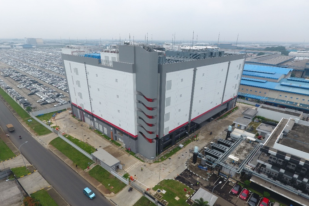 Operator Data Center makin Gencar Dekarbonisasi dengan EBT