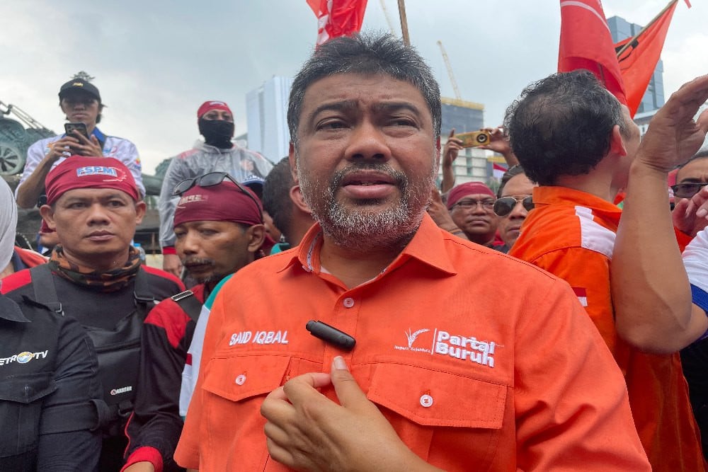 Presiden KSPI dan Partai Buruh Said Iqbal di area Patung Kuda, Jakarta, Kamis (24/10/2024). —Bisnis/Rika Anggraeni