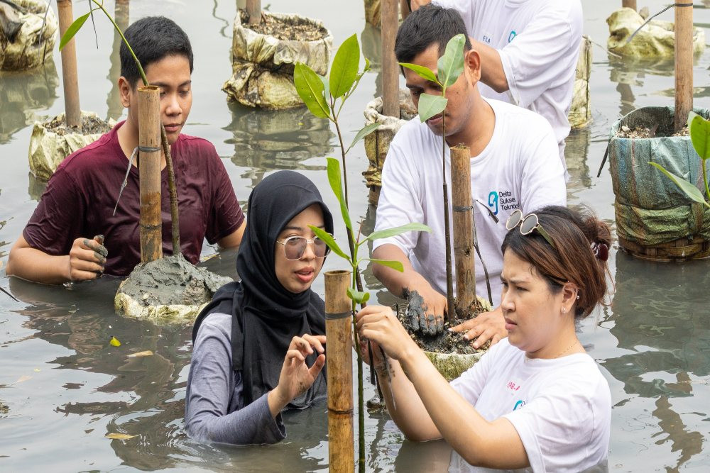 Dalam rangka memperingati HUT ke-80 Kemerdekaan Republik Indonesia PT Delta Sukses Teknologi menggelar aksi lingkungan bertajuk “Bersama Menjaga Alam: Aksi Peduli Bumi”/Istimewa