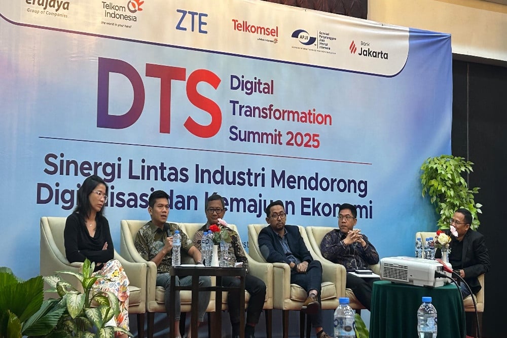 Keberhasilan Internet 100 Mbps seharga Rp100.000 Tergantung Kesiapan Pasar