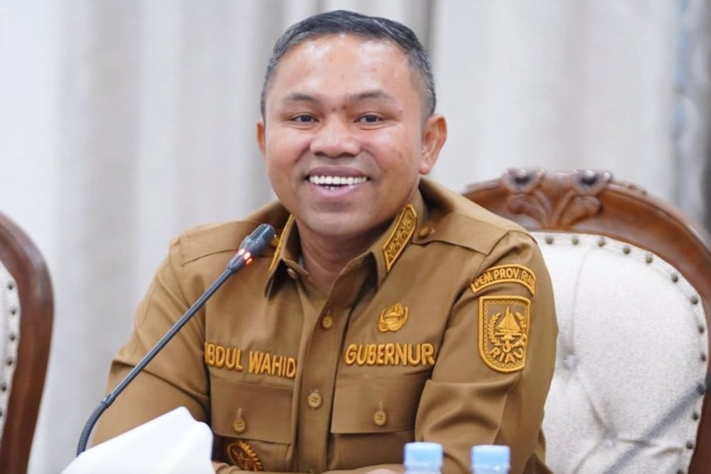 Profil Abdul Wahid: dari Cleaning Service, Gubernur Riau, Terciduk OTT KPK