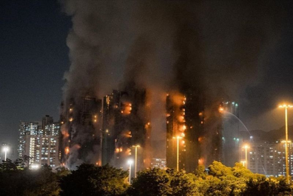 Kemlu: Dua WNI Tewas dalam Kebakaran Besar di Kompleks Apartemen Hong Kong