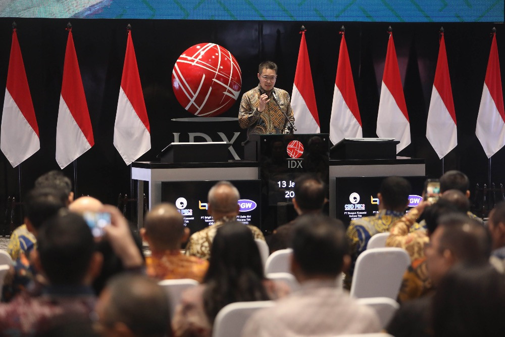 Presiden Direktur PT Bangun Kosambi Sukses Tbk. (CBDK) Steven Kusumo memberikan sambutan saat acara pencatatan saham perdana di Bursa Efek Indonesia, Jakarta, Senin (13/1/2025)./JIBI/Bisnis/Eusebio Chrysnamurti