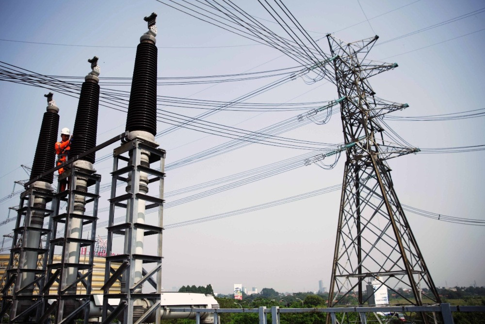 PLN Pasok Listrik Pabrik Baja di Maros 27 MVA
