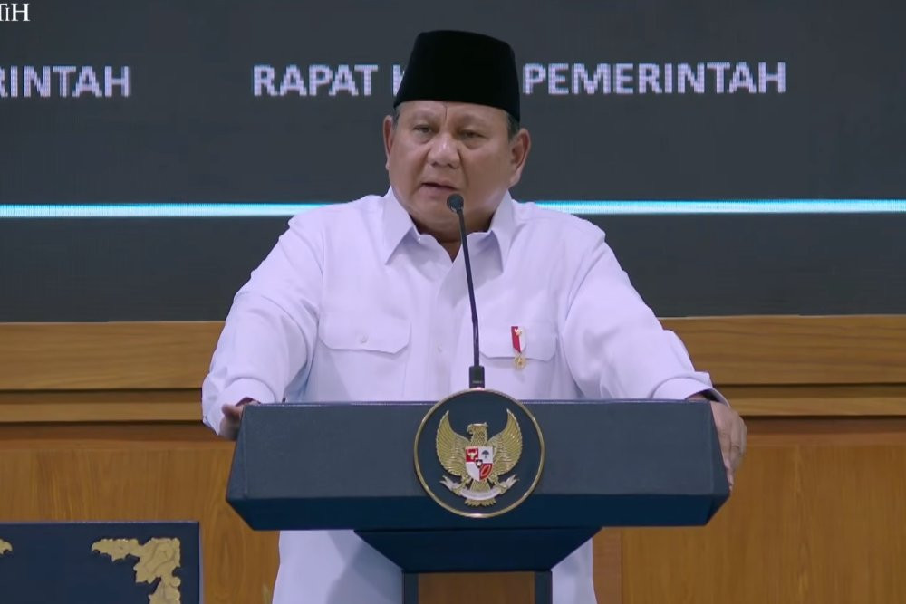 Prabowo Beri Peringatan Keras ke Aparat yang Bekingi Judi dan Narkoba