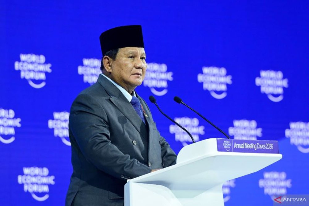 Prabowo: Selama Purbaya Bisa Senyum Tak Usah Khawatir Fundamental Ekonomi