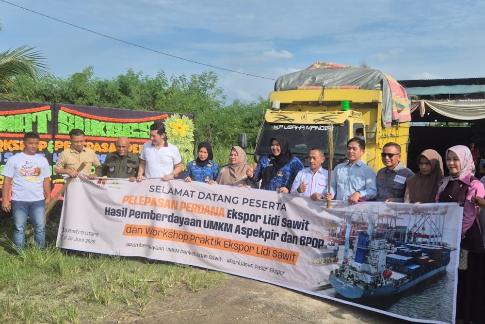 Limbah Jadi Cuan, BPDP-Asosasi Petani Sawit Ekspor 28 Ton Lidi ke China