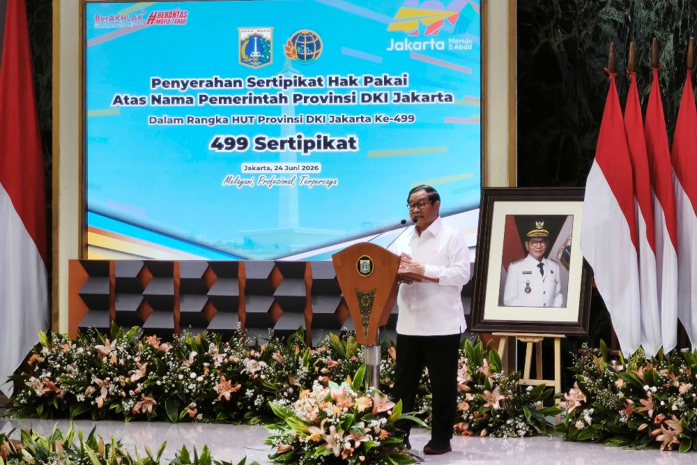 Pramono Terima 499 Sertifikat Hak Pakai dari Kementerian ATR/BPN Senilai Rp22,2 Triliu