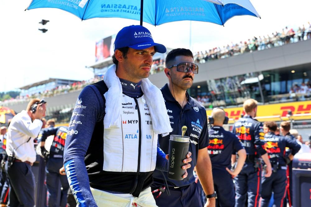 Carlos Sainz Usul Penalti Tiga Grid bagi Penyebab Gangguan Sesi Kualifikasi F1