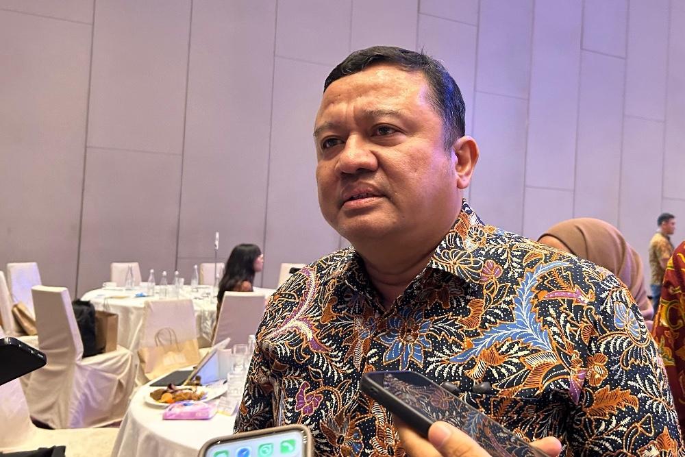 Komdigi Sebut Dua Operator Seluler Janji Perbaiki Sistem Registrasi dalam 24 Jam