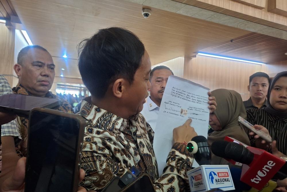Menhut Kembalikan Amplop ke Bupati Kuansing, KPK: Tak Hilangkan Unsur Pidana