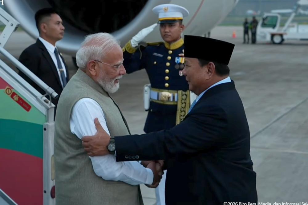 Disambut Prabowo, PM India Narenda Modi Tiba di Jakarta
