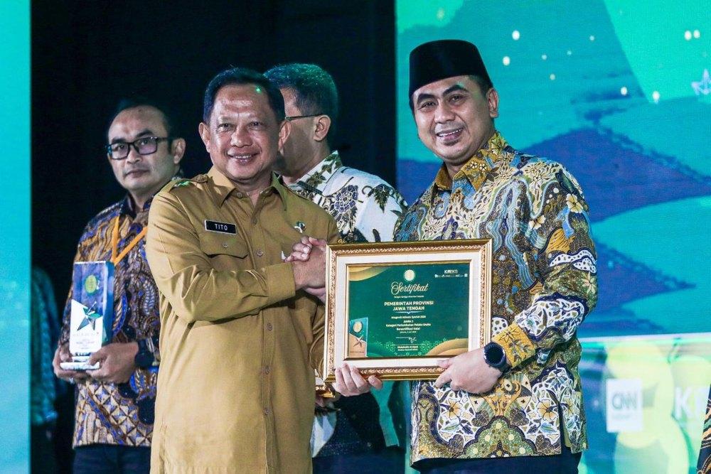 Jateng Boyong Enam Penghargaan Adinata Syariah 2026