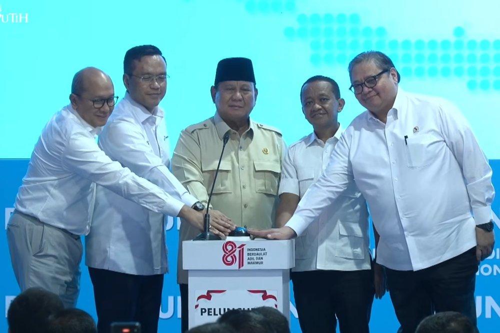 Presiden Prabowo Kaget, Tokoh Dunia Bicarakan Indonesia Karena Tak Naikkan Harga BBM