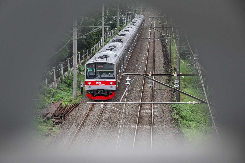 Pemprov Jatim Petakan Kendala Lahan Depo hingga Kemacetan Jelang Konstruksi Proyek KRL Surabaya