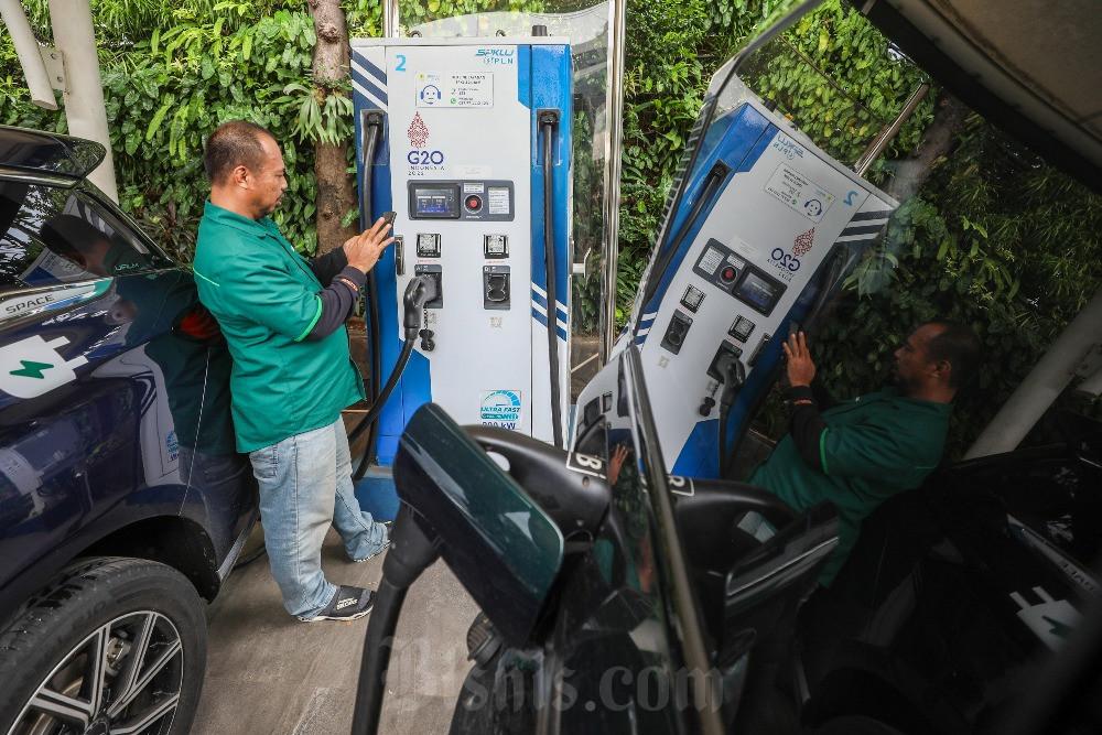 Tren Kendaraan Listrik di RI Melejit, MUF: Kredit EV Naik 82,4%