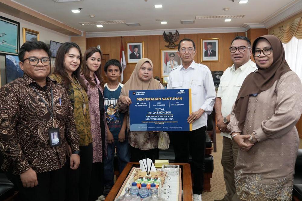 TASPEN Berikan Santunan Rp1,08 Miliar kepada ASN di Kepri
