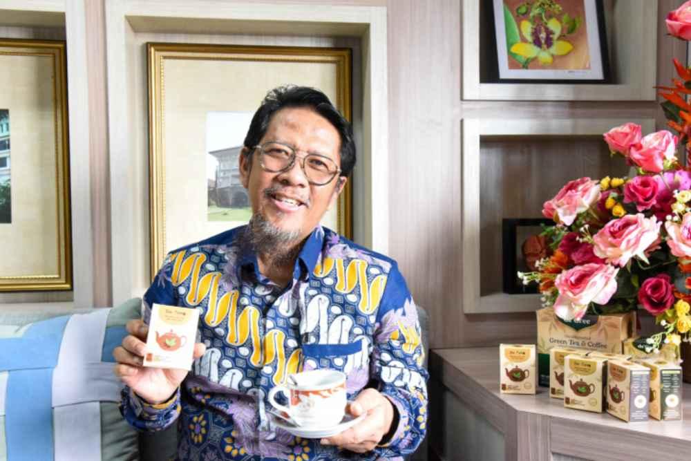 Guru Besar UB Perkenalkan Padukan Teh Hijau dan Kopi Hijau untuk Kesehatan Jantung