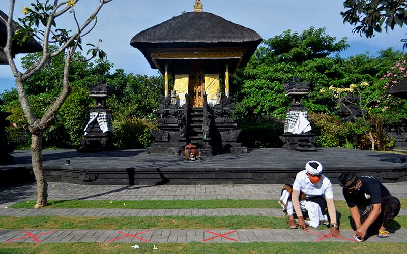 Foto-Foto Membangunkan Pariwisata Bali Yang Sedang Mati Suri