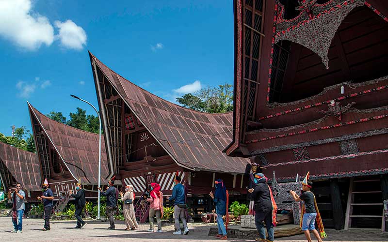 Foto-Foto Transformasi Danau Toba Menjadi Pariwisata Super Prioritas Untuk Menggantikan Pulau Bali