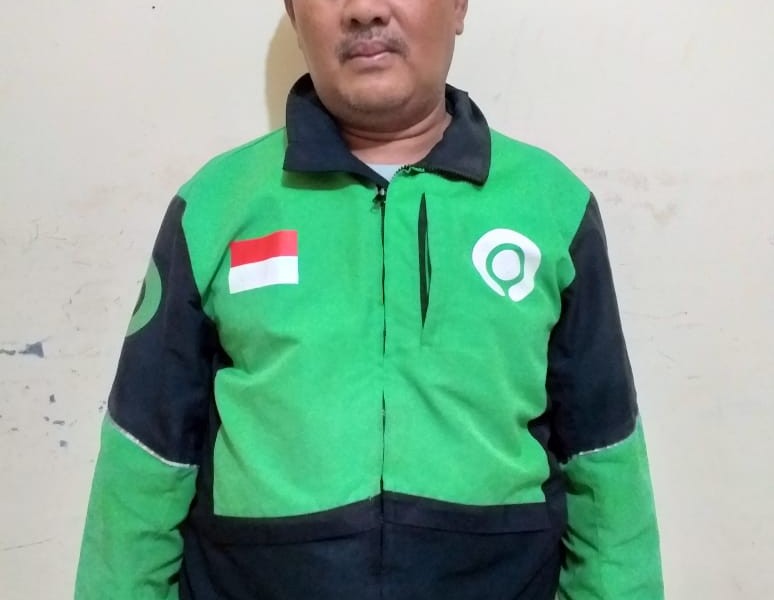 Pak Nur Kholik, pengemudi ojek online