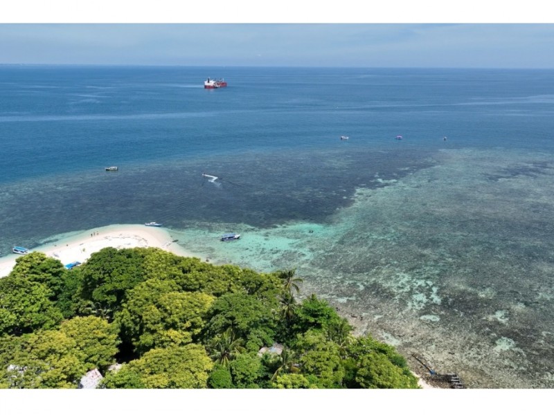 Hidupkan Kembali Surga Bawah Laut di Selat Makassar