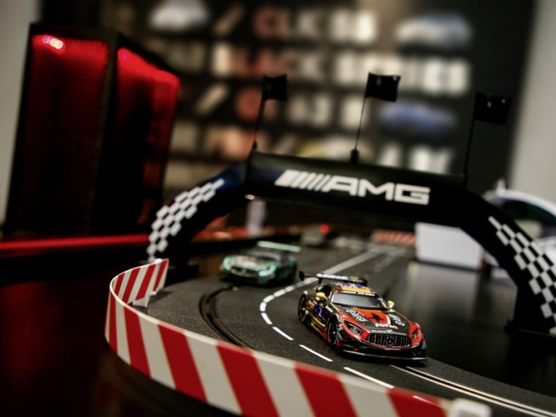 AMG Experience Centre Pertama Resmi Dibuka di China