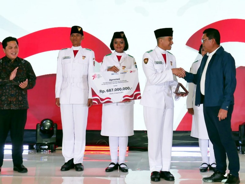 Bank Mandiri Apresiasi Anggota Paskibraka Pusat