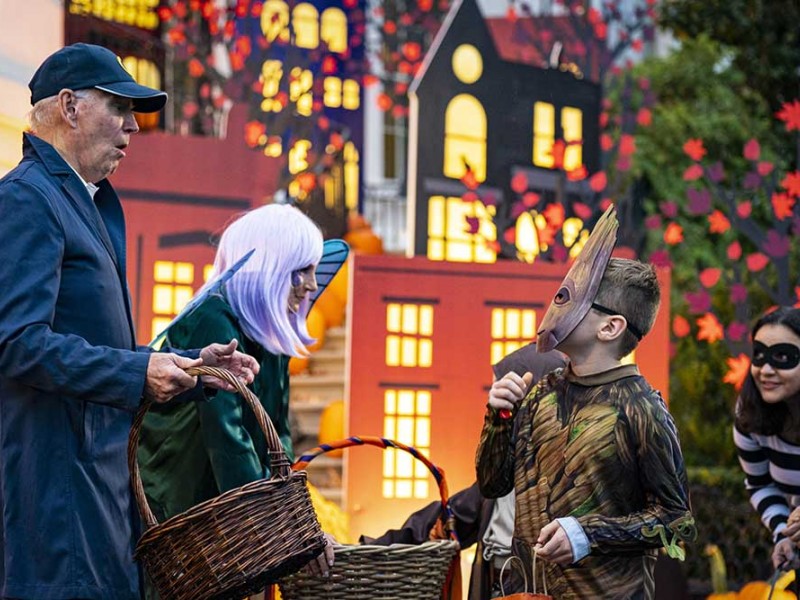 Presiden AS Joe Biden Rayakan Halloween Bersama Anak-Anak di Gedung Putih