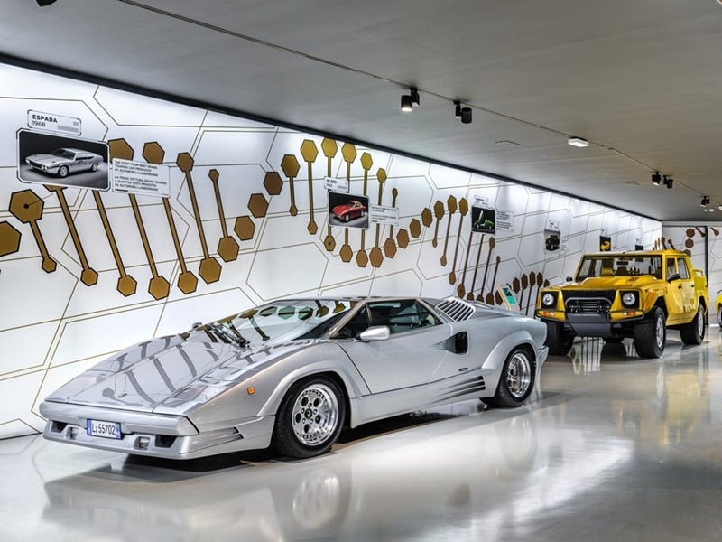 Museum Lamborghini Dibuka Lagi, Tampilkan Sián Roadster Baru