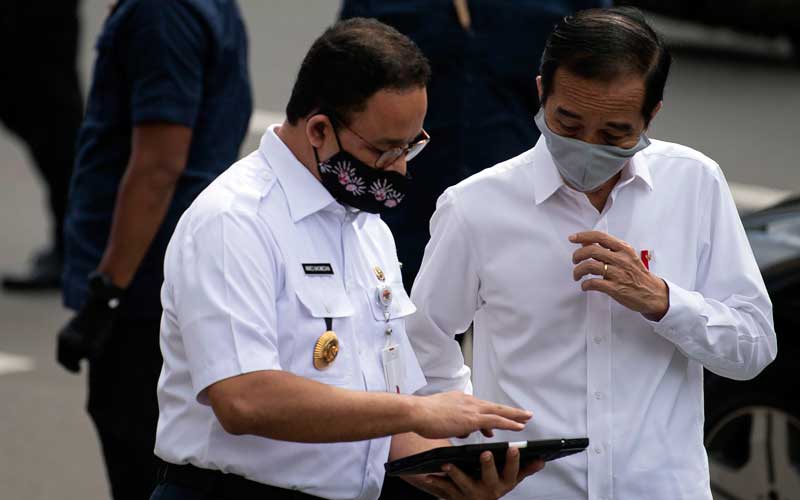 Jokowi, Anies Baswedan, dan Perjumpaan di Stasiun MRT