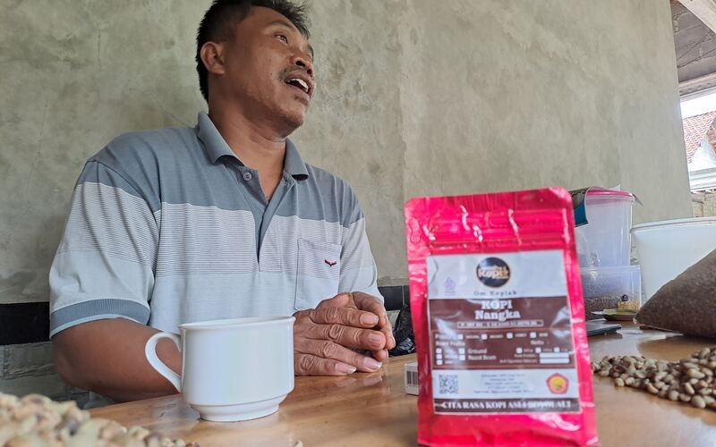 Eko Budi Suroso, petani kopi di wilayah Boyolali, Jawa Tengah.