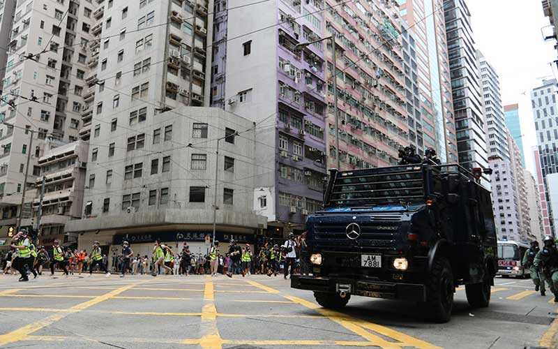 Hong Kong Kembali Memanas, Inilah Foto-Foto Bentrokan Saat Demonstrasi